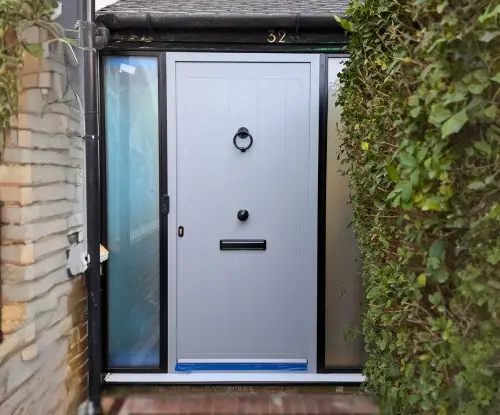 Aluminium Front Door in Cottage Style - Smart System - Smart System Designer Doors